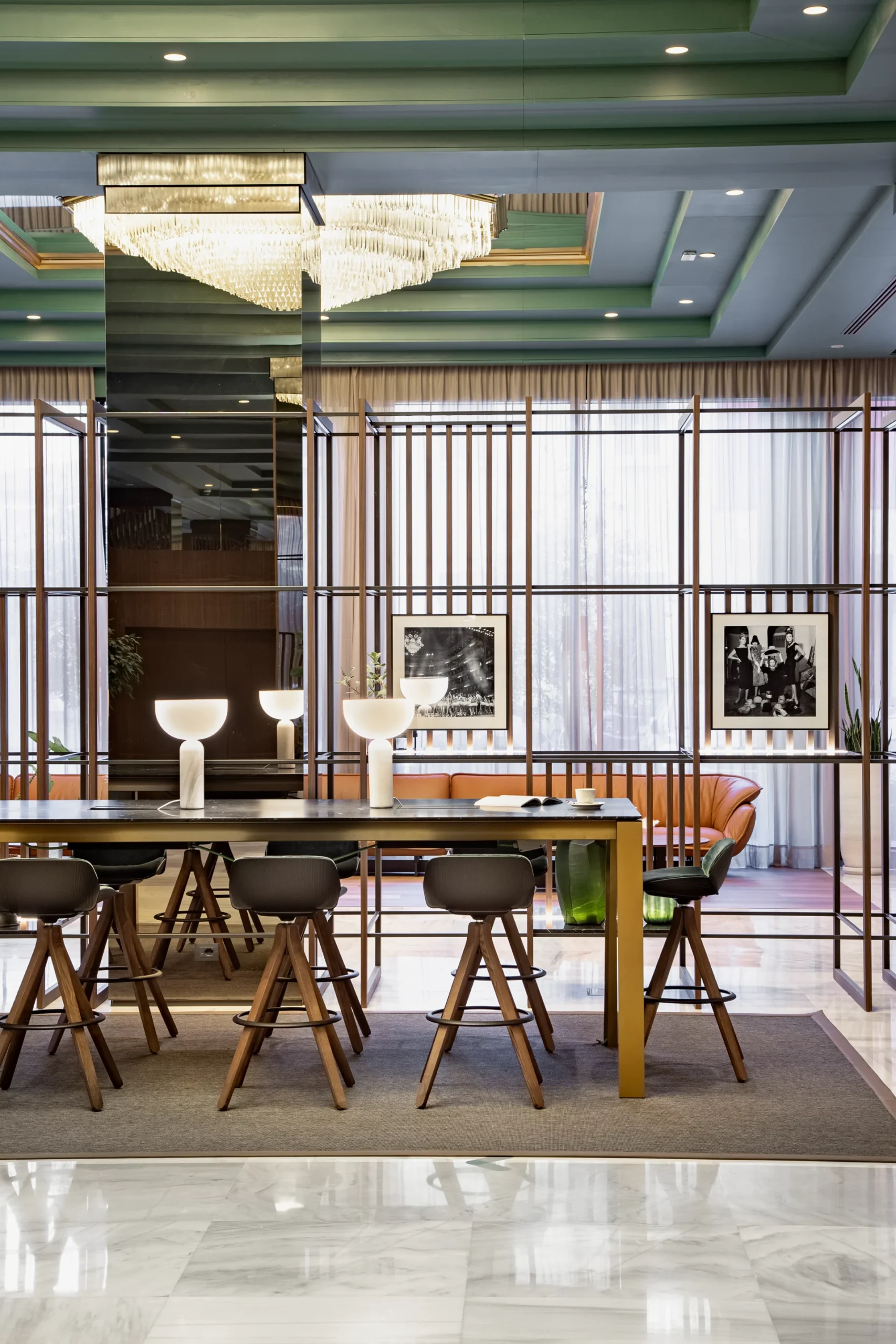 016MeliaMilano-Lobby
